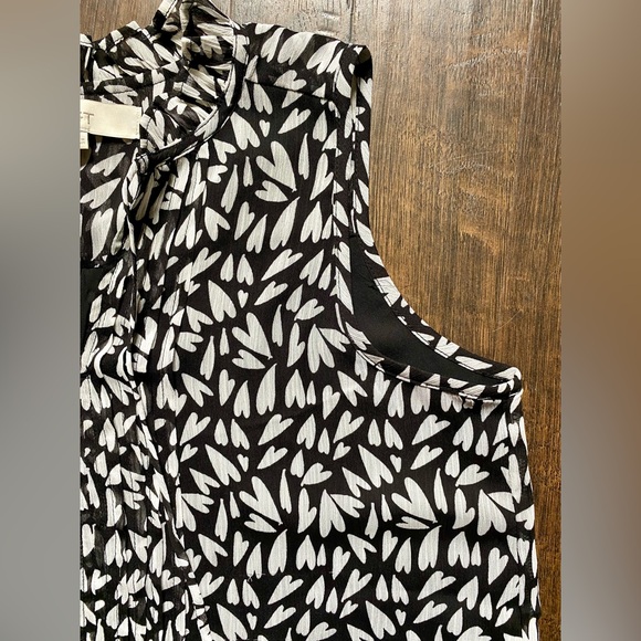 LOFT Hearts Top XS - Picture 2 of 6